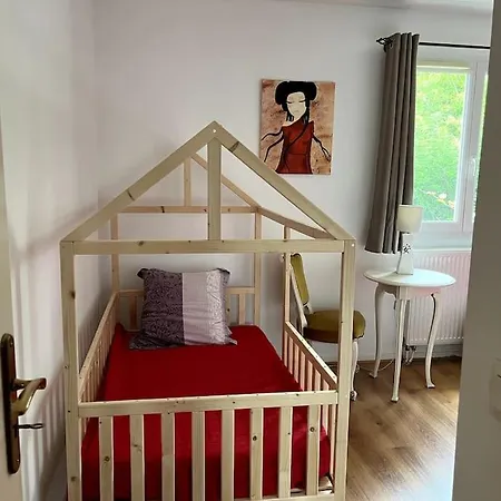 Prázdninový dům Maison Spacieuse, Situe Au Sud De Paris